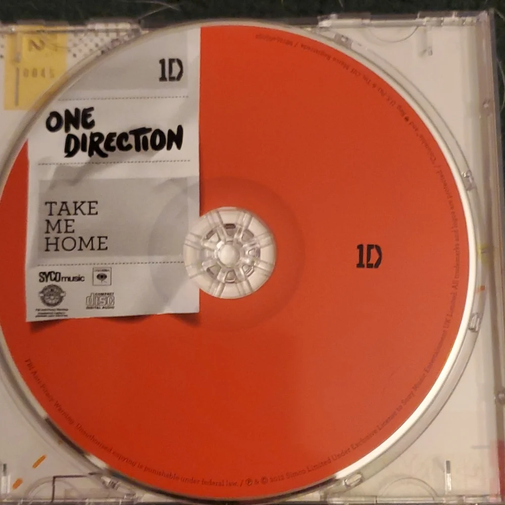 One direction - Picture 2 of 3